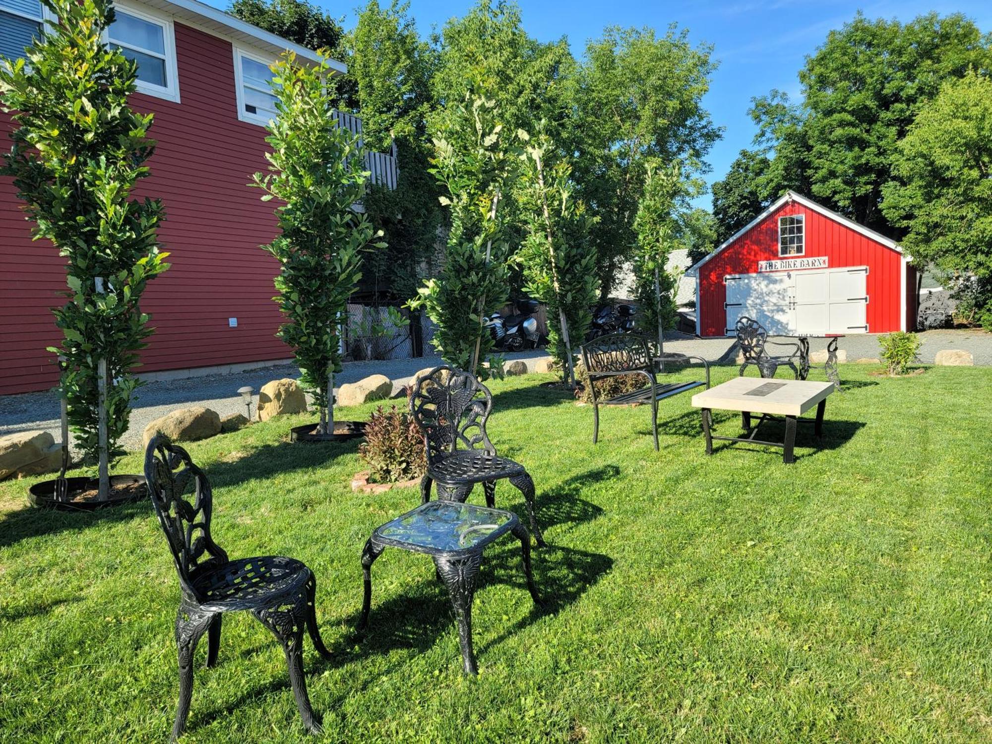 The Scotsman Inn Pictou Exterior photo
